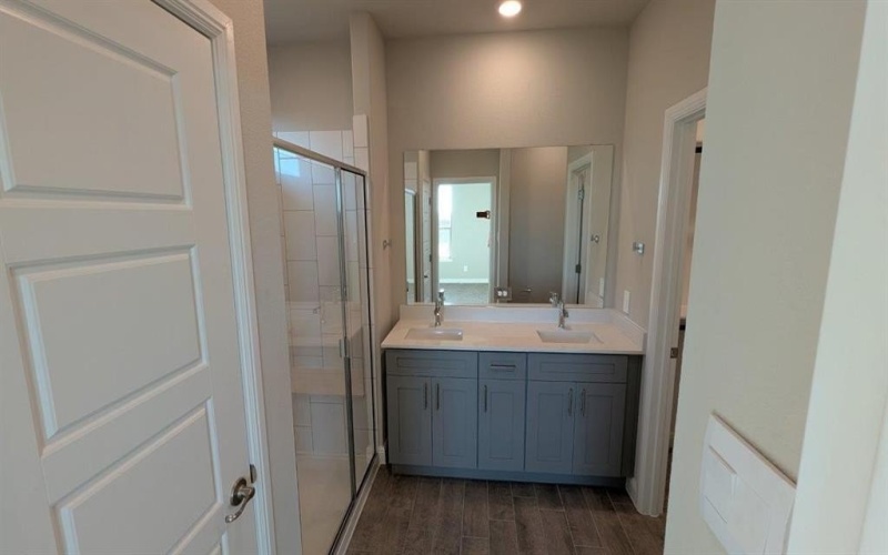 1233 BELTWAY Lane, Granbury, TX 76048, 4 Bedrooms Bedrooms, ,2 BathroomsBathrooms,Residential,For Sale,1233 BELTWAY Lane,0,21117439