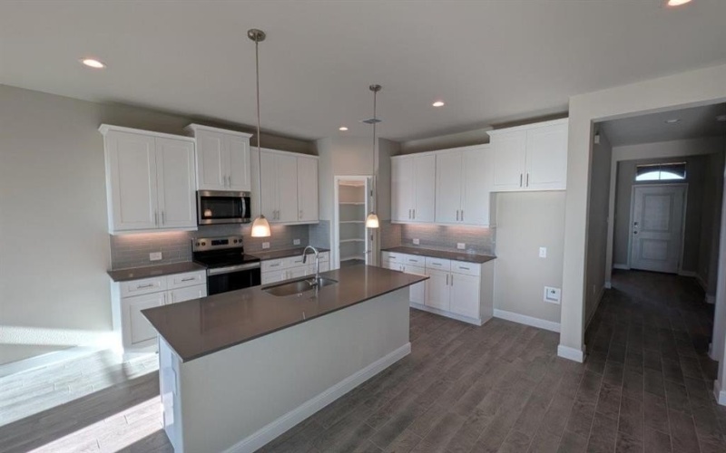 1237 BELTWAY Lane, Granbury, TX 76048, 4 Bedrooms Bedrooms, ,2 BathroomsBathrooms,Residential,For Sale,1237 BELTWAY Lane,0,21117444