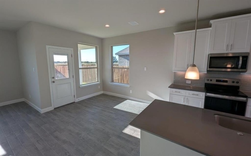 1237 BELTWAY Lane, Granbury, TX 76048, 4 Bedrooms Bedrooms, ,2 BathroomsBathrooms,Residential,For Sale,1237 BELTWAY Lane,0,21117444