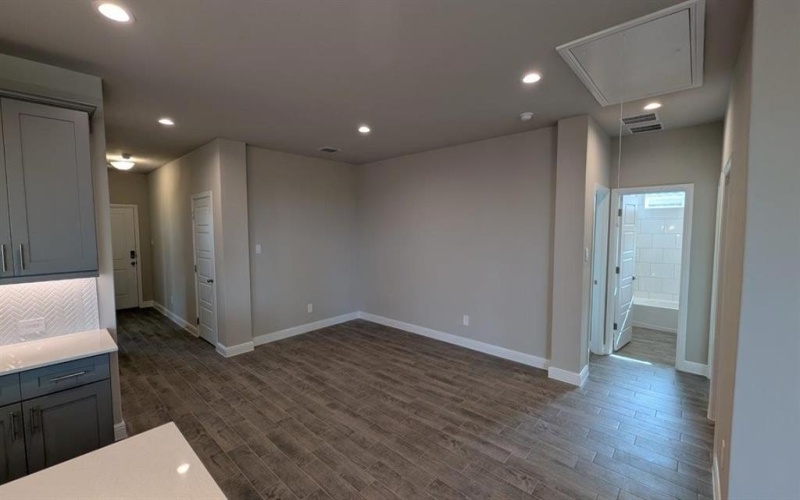 1245 BELTWAY Lane, Granbury, TX 76048, 5 Habitaciones Habitaciones , ,3 BañosBaños,Residential,En Venta,1245 BELTWAY Lane,0,21117454