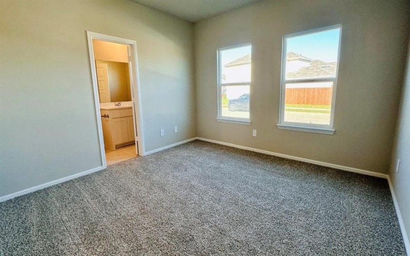 9348 PEAR BUTTE Drive, Fort Worth, TX 76140, 3 Bedrooms Bedrooms, ,2 BathroomsBathrooms,Residential,For Sale,9348 PEAR BUTTE Drive,0,21117655