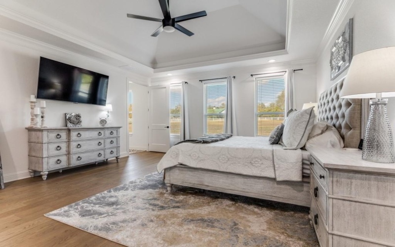 129 Lariat Court, Azle, TX 76020, 5 Bedrooms Bedrooms, ,3 BathroomsBathrooms,Residential,For Sale,129 Lariat Court,0,21117974