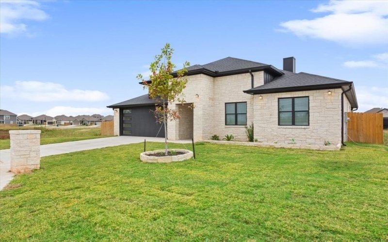 959 Gallant Fox Road, Hewitt, TX 76643, 4 Bedrooms Bedrooms, ,2 BathroomsBathrooms,Residential,For Sale,959 Gallant Fox Road,0,21118080