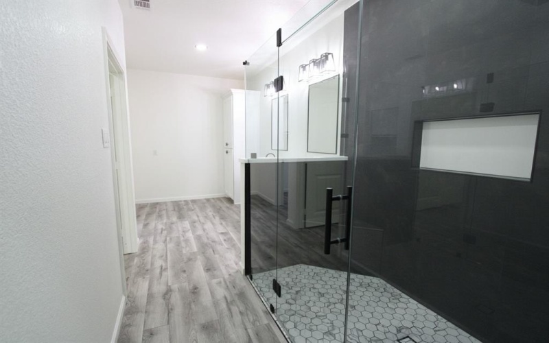 842 White Oak Drive, Woodway, TX 76712, 3 Habitaciones Habitaciones , ,2 BañosBaños,Residential,En Venta,842 White Oak Drive,0,21118145