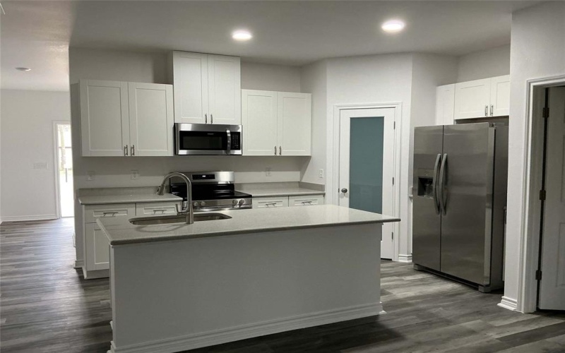 1981 W Bond Street, Denison, TX 75020, 4 Habitaciones Habitaciones , ,2 BañosBaños,Residential,En Venta,1981 W Bond Street,0,21118472