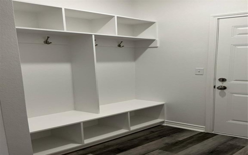 1981 W Bond Street, Denison, TX 75020, 4 Habitaciones Habitaciones , ,2 BañosBaños,Residential,En Venta,1981 W Bond Street,0,21118472