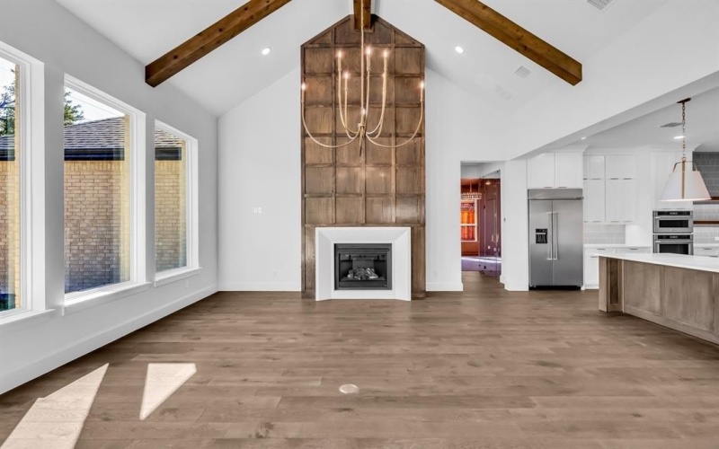 14626 Southern Pines Drive, Farmers Branch, TX 75234, 5 Habitaciones Habitaciones , ,6 BañosBaños,Residential,En Venta,14626 Southern Pines Drive,0,21118657