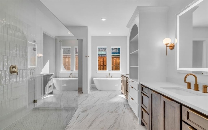 14626 Southern Pines Drive, Farmers Branch, TX 75234, 5 Habitaciones Habitaciones , ,6 BañosBaños,Residential,En Venta,14626 Southern Pines Drive,0,21118657