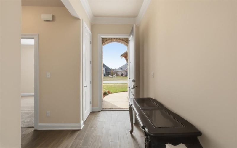 209 Cullom Drive, Bossier City, LA 71112, 3 Bedrooms Bedrooms, ,2 BathroomsBathrooms,Residential,For Sale,209 Cullom Drive,0,21118708