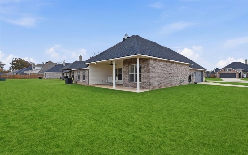 209 Cullom Drive, Bossier City, LA 71112, 3 Bedrooms Bedrooms, ,2 BathroomsBathrooms,Residential,For Sale,209 Cullom Drive,0,21118708