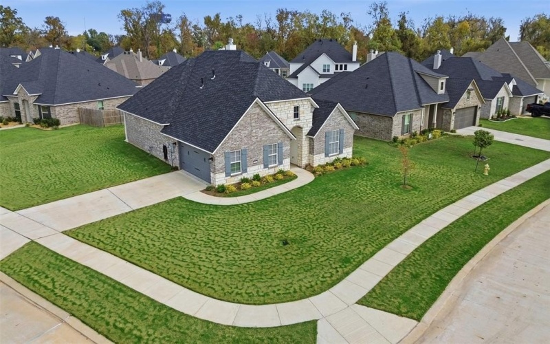 209 Cullom Drive, Bossier City, LA 71112, 3 Bedrooms Bedrooms, ,2 BathroomsBathrooms,Residential,For Sale,209 Cullom Drive,0,21118708