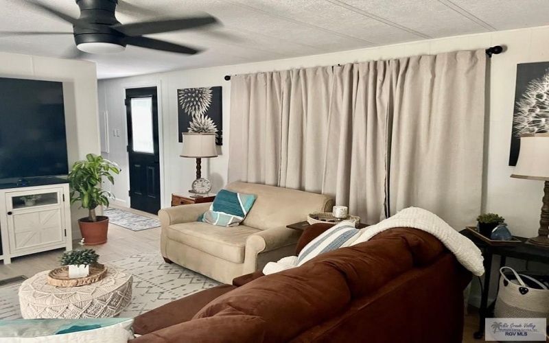 408 COOPER LN., LA FERIA, TX 78559, 2 Habitaciones Habitaciones , ,2 BañosBaños,Residential,En Venta,408 COOPER LN.,29762552