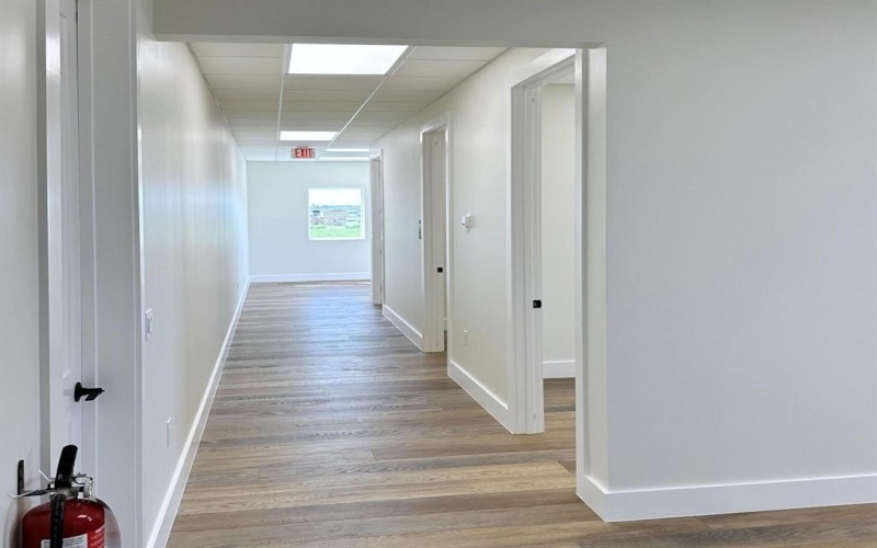 1704 Westaire Drive, Gainesville, TX 76240, ,Otro,En Venta,1704 Westaire Drive,0,21118743