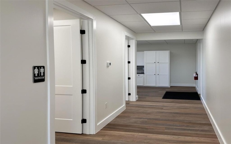 1704 Westaire Drive, Gainesville, TX 76240, ,Otro,En Venta,1704 Westaire Drive,0,21118743