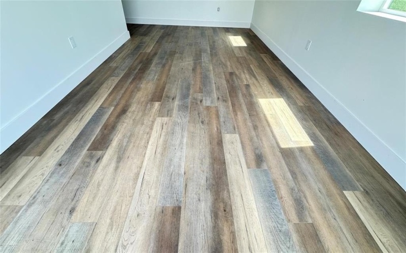 1704 Westaire Drive, Gainesville, TX 76240, ,Otro,En Venta,1704 Westaire Drive,0,21118743