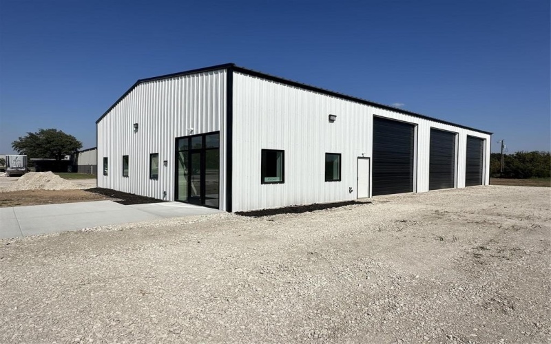 1704 Westaire Drive, Gainesville, TX 76240, ,Otro,En Venta,1704 Westaire Drive,0,21118743