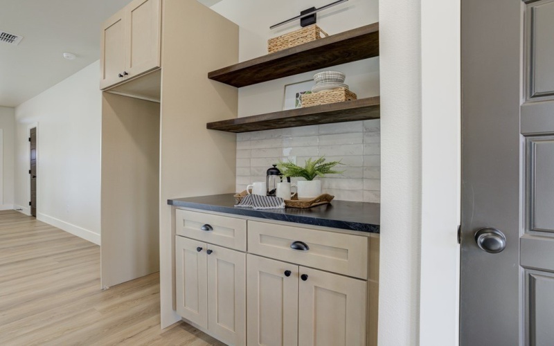 305 SW Ave. L, Seminole, TX 79360, 3 Habitaciones Habitaciones , ,2 BañosBaños,Residential,En Venta,305 SW Ave. L,0,164642