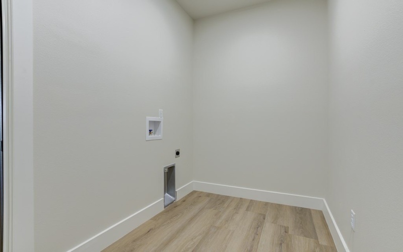 305 SW Ave. L, Seminole, TX 79360, 3 Habitaciones Habitaciones , ,2 BañosBaños,Residential,En Venta,305 SW Ave. L,0,164642