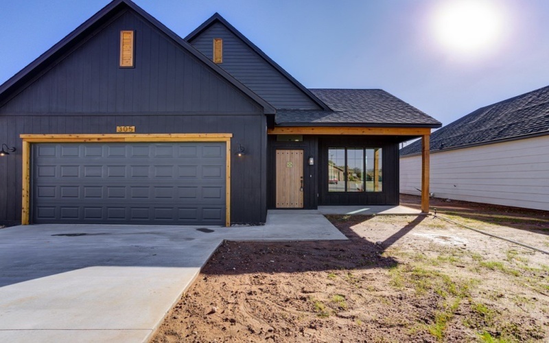 305 SW Ave. L, Seminole, TX 79360, 3 Habitaciones Habitaciones , ,2 BañosBaños,Residential,En Venta,305 SW Ave. L,0,164642