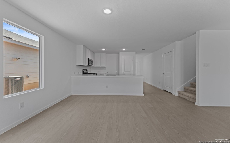 121 Oak Hurst Dr, Floresville, TX 78114, 4 Habitaciones Habitaciones , ,2 BañosBaños,Residential,En Venta,121 Oak Hurst Dr,0,1924568