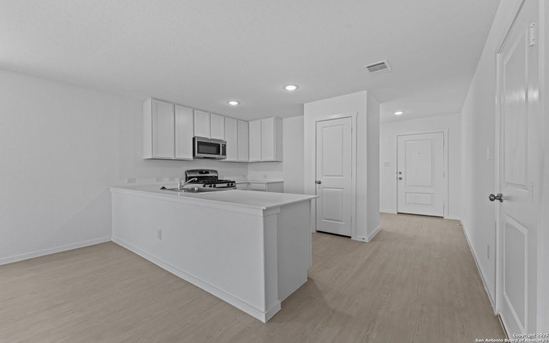 121 Oak Hurst Dr, Floresville, TX 78114, 4 Habitaciones Habitaciones , ,2 BañosBaños,Residential,En Venta,121 Oak Hurst Dr,0,1924568