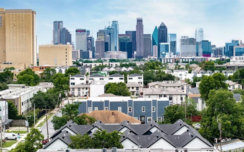 4707 Virginia Avenue #3, Dallas, TX 75204, 2 Bedrooms Bedrooms, ,3 BathroomsBathrooms,Residential,For Sale,4707 Virginia Avenue,0,21118294