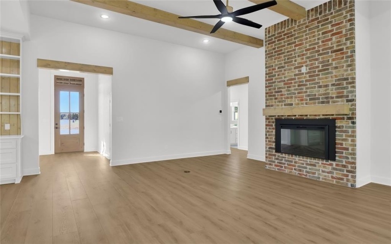 17560 Sugar Bluff Lane, Flint, TX 75762, 4 Bedrooms Bedrooms, ,2 BathroomsBathrooms,Residential,For Sale,17560 Sugar Bluff Lane,0,21118376