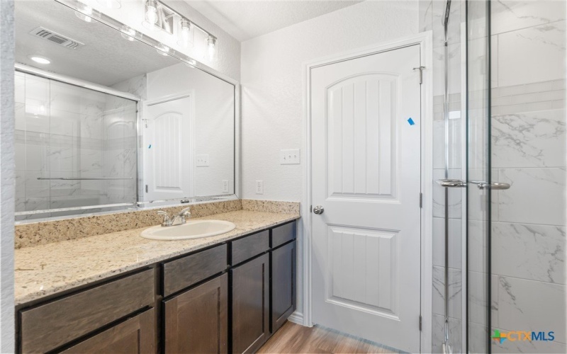 106 Levi Court unit: 1 #1, Copperas Cove, TX 76522, 3 Habitaciones Habitaciones , ,2 BañosBaños,Residential,En Venta,106 Levi Court unit: 1,0,598563