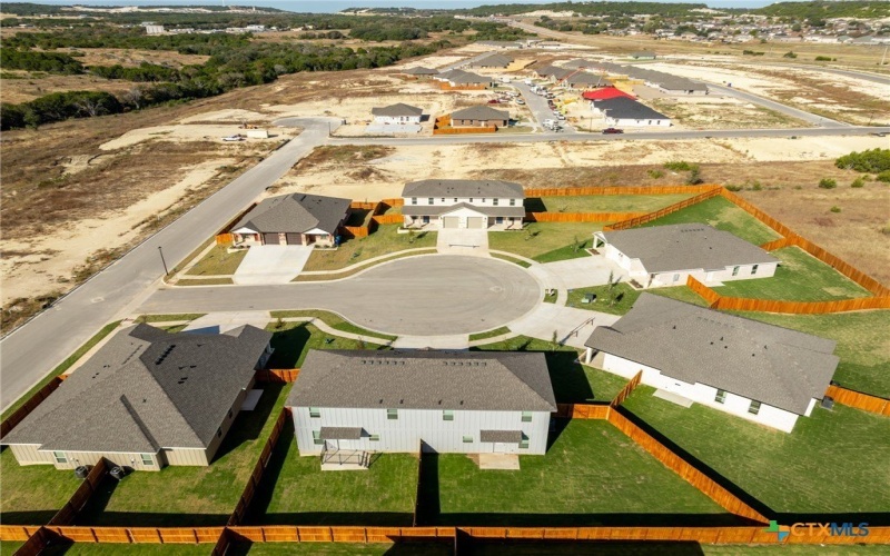 106 Levi Court unit: 1 #1, Copperas Cove, TX 76522, 3 Habitaciones Habitaciones , ,2 BañosBaños,Residential,En Venta,106 Levi Court unit: 1,0,598563