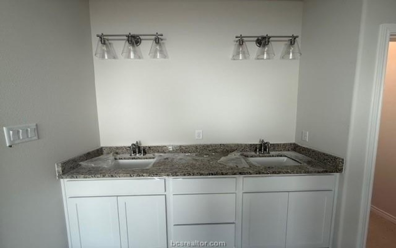 6119 Pocono Drive, College Station, TX 77845, 4 Habitaciones Habitaciones , ,2 BañosBaños,Residential,En Venta,6119 Pocono Drive,0,25012014