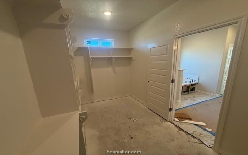 6303 Trado Drive, College Station, TX 77845, 4 Bedrooms Bedrooms, ,3 BathroomsBathrooms,Residential,For Sale,6303 Trado Drive,0,25012016