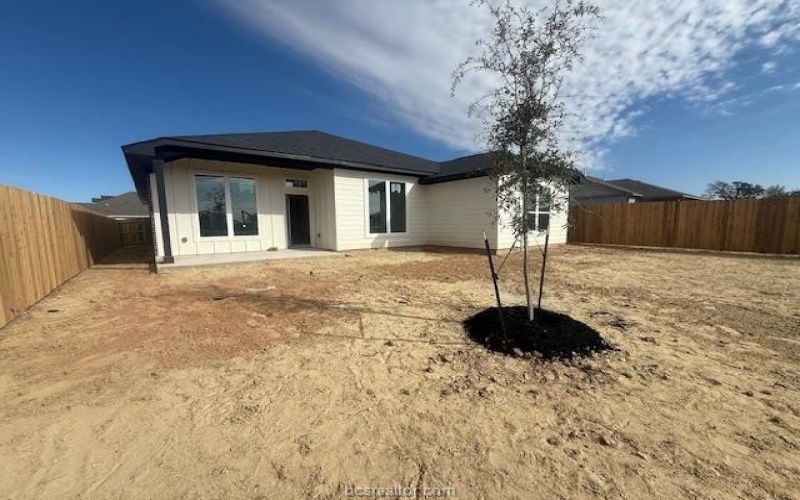 6422 Raleigh Loop, College Station, TX 77845, 3 Bedrooms Bedrooms, ,2 BathroomsBathrooms,Residential,For Sale,6422 Raleigh Loop,0,25012017