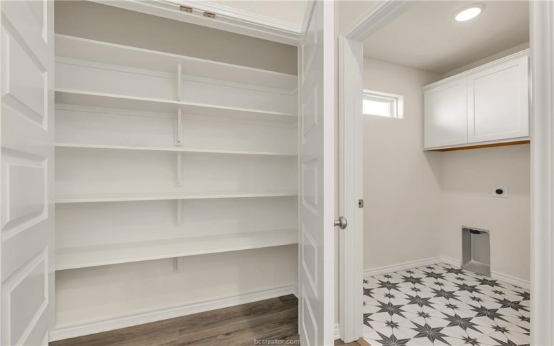 7809 Redbud Road, Navasota, TX 77868, 3 Habitaciones Habitaciones , ,2 BañosBaños,Residential,En Venta,7809 Redbud Road,0,25012296