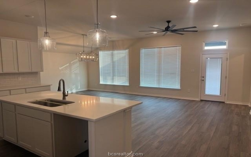 7809 Redbud Road, Navasota, TX 77868, 3 Habitaciones Habitaciones , ,2 BañosBaños,Residential,En Venta,7809 Redbud Road,0,25012296