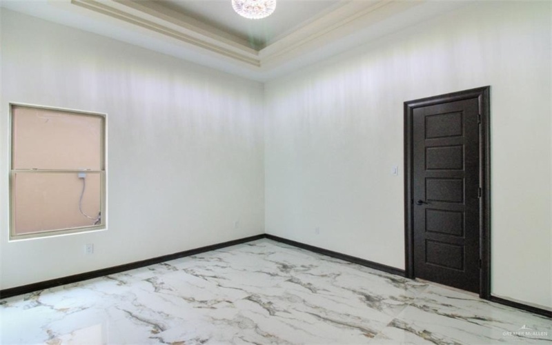 203 N 31st Street, Hidalgo, TX 78557, 4 Bedrooms Bedrooms, ,3 BathroomsBathrooms,Residential,For Sale,203 N 31st Street,0,487581