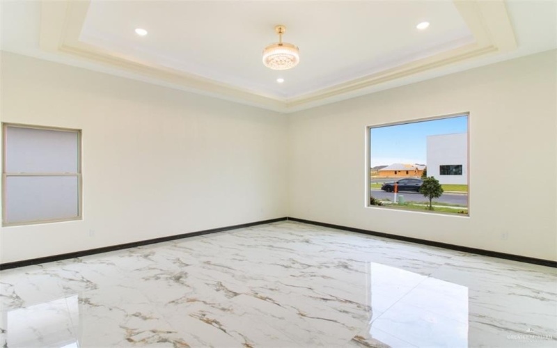 203 N 31st Street, Hidalgo, TX 78557, 4 Bedrooms Bedrooms, ,3 BathroomsBathrooms,Residential,For Sale,203 N 31st Street,0,487581