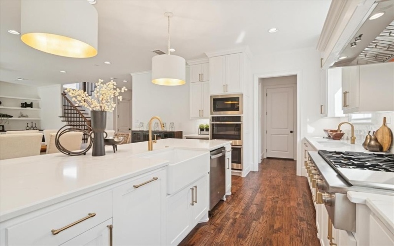 6234 Lakeshore Drive, Dallas, TX 75214, 5 Habitaciones Habitaciones , ,5 BañosBaños,Residential,En Venta,6234 Lakeshore Drive,0,21117856