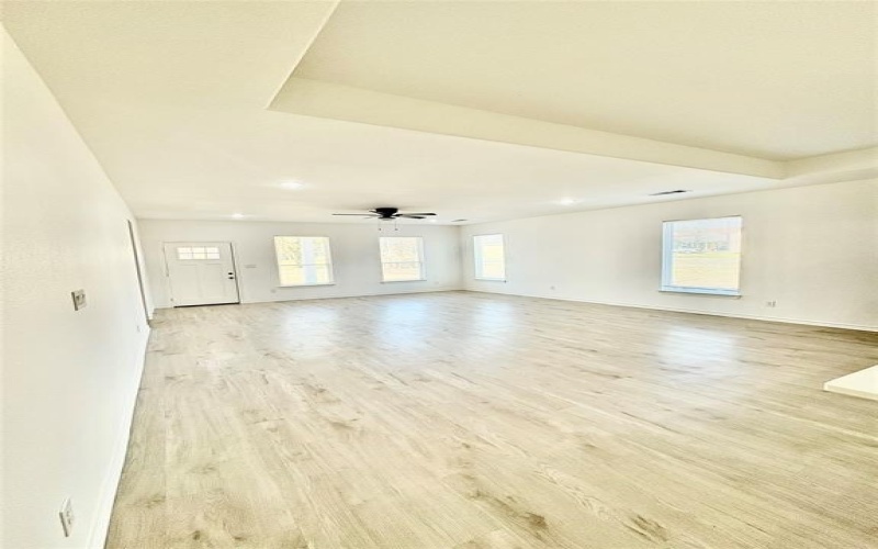 2205 Wellington Street, Greenville, TX 75401, 3 Bedrooms Bedrooms, ,2 BathroomsBathrooms,Residential,For Sale,2205 Wellington Street,0,21118832