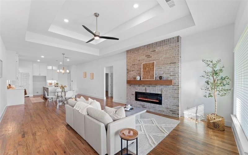 607 E Wood Dell Drive, Glenn Heights, TX 75154, 4 Bedrooms Bedrooms, ,2 BathroomsBathrooms,Residential,For Sale,607 E Wood Dell Drive,0,21118836