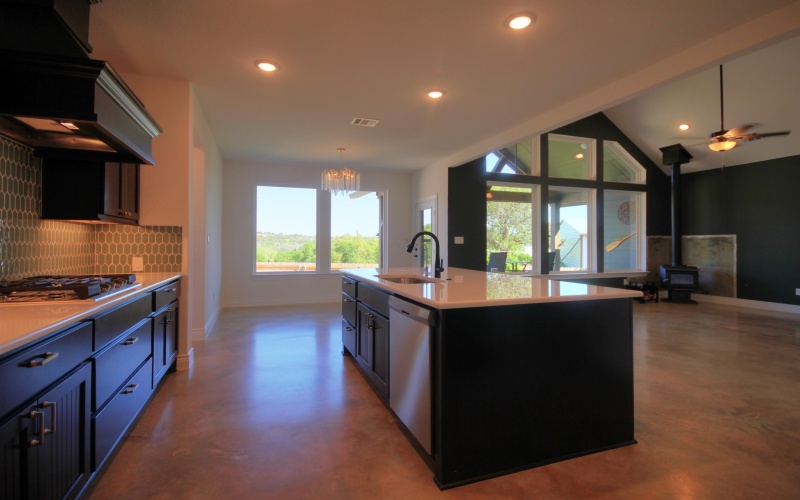 283 Calle Cortez, Buchanan Dam, TX 78609, 3 Bedrooms Bedrooms, ,2 BathroomsBathrooms,Residential,For Sale,283 Calle Cortez,0,172814