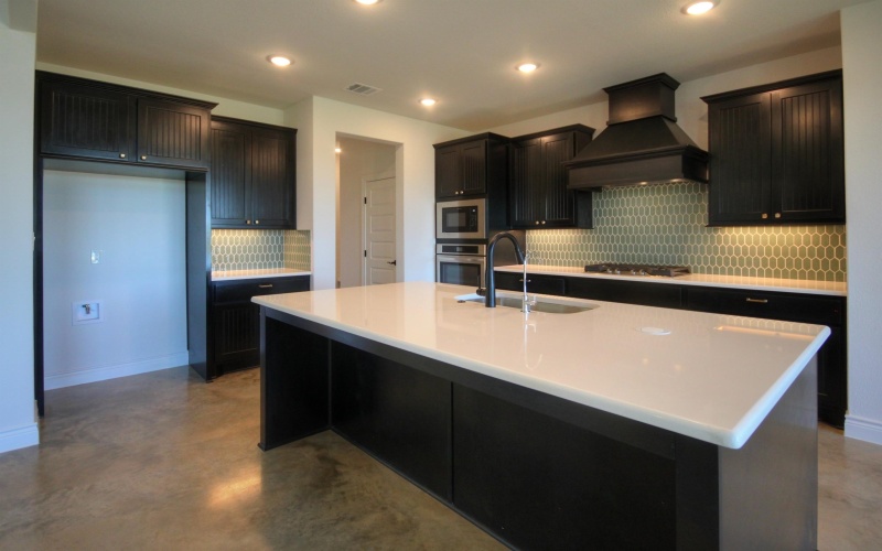 283 Calle Cortez, Buchanan Dam, TX 78609, 3 Bedrooms Bedrooms, ,2 BathroomsBathrooms,Residential,For Sale,283 Calle Cortez,0,172814