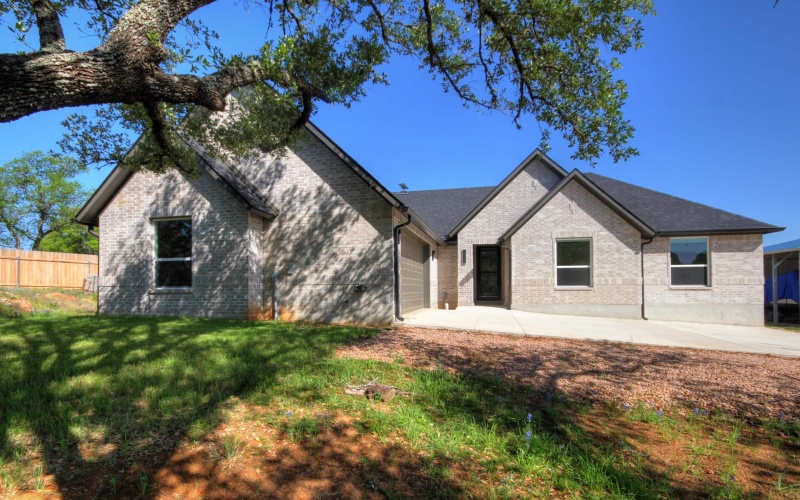 283 Calle Cortez, Buchanan Dam, TX 78609, 3 Bedrooms Bedrooms, ,2 BathroomsBathrooms,Residential,For Sale,283 Calle Cortez,0,172814