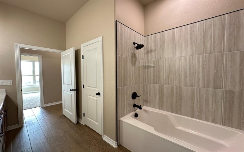 405 Rusty Spur, Lorena, TX 76655, 4 Bedrooms Bedrooms, ,2 BathroomsBathrooms,Residential,For Sale,405 Rusty Spur,0,21118906