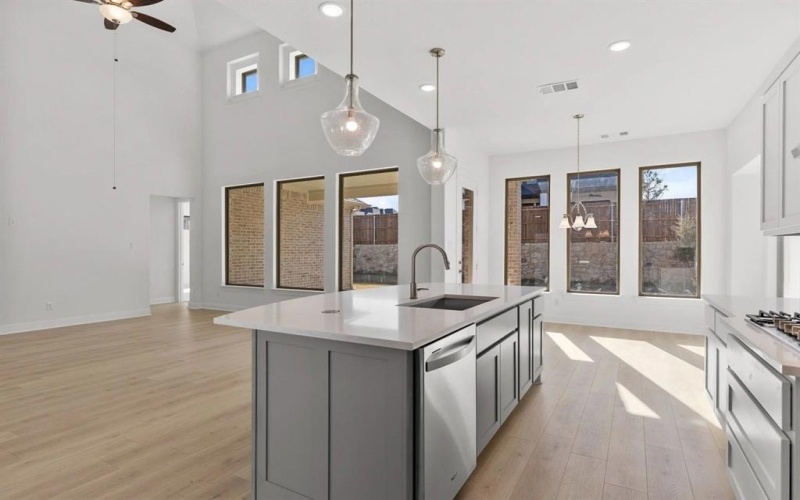 932 Pelotazo, Fort Worth, TX 76247, 5 Bedrooms Bedrooms, ,5 BathroomsBathrooms,Residential,For Sale,932 Pelotazo,0,21118935