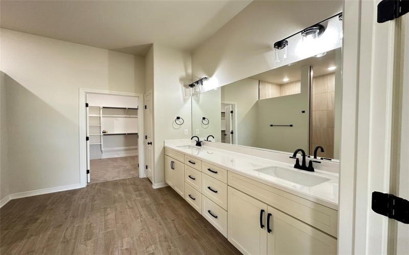 130 Lasso Loop, Lorena, TX 76655, 3 Habitaciones Habitaciones , ,2 BañosBaños,Residential,En Venta,130 Lasso Loop,0,21118957