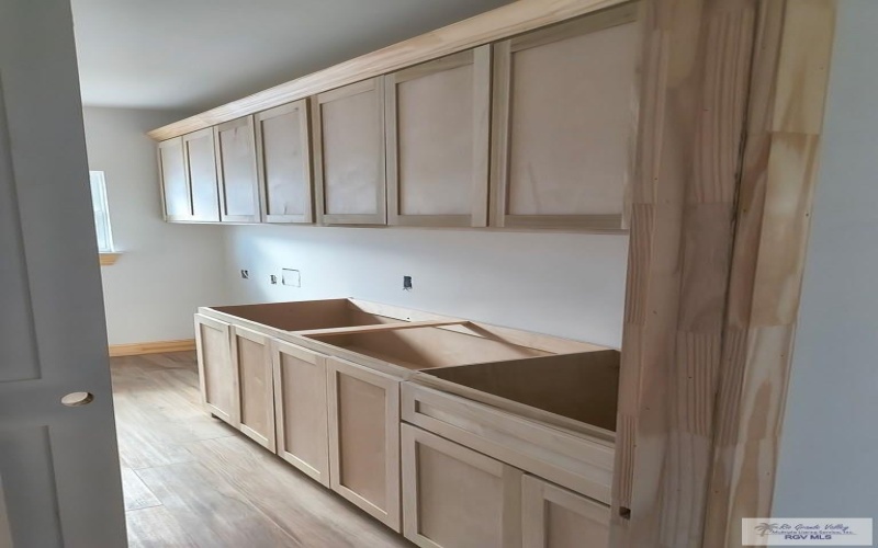 9728 HEIGHTS SOUTH #9, HARLINGEN, TX 78552, 4 Bedrooms Bedrooms, ,2 BathroomsBathrooms,Residential,For Sale,9728 HEIGHTS SOUTH,29764795
