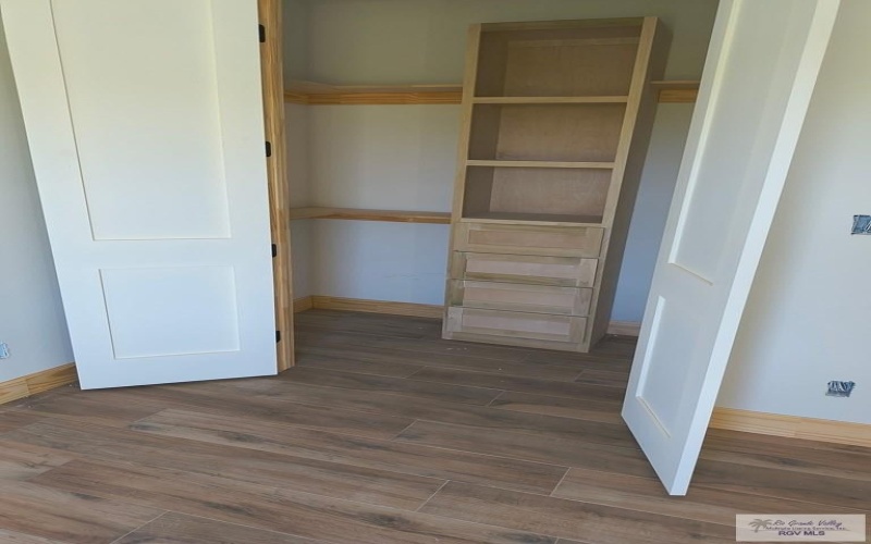 9728 HEIGHTS SOUTH #9, HARLINGEN, TX 78552, 4 Bedrooms Bedrooms, ,2 BathroomsBathrooms,Residential,For Sale,9728 HEIGHTS SOUTH,29764795