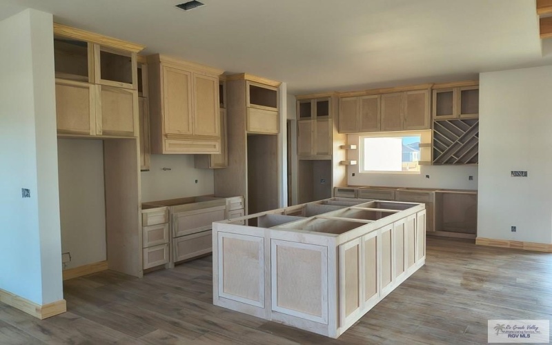 9728 HEIGHTS SOUTH #9, HARLINGEN, TX 78552, 4 Bedrooms Bedrooms, ,2 BathroomsBathrooms,Residential,For Sale,9728 HEIGHTS SOUTH,29764795
