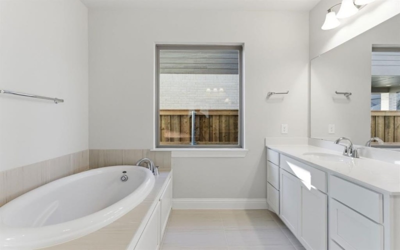 213 Bay Laurel Road, McKinney, TX 75071, 4 Bedrooms Bedrooms, ,5 BathroomsBathrooms,Residential,For Sale,213 Bay Laurel Road,0,21118975