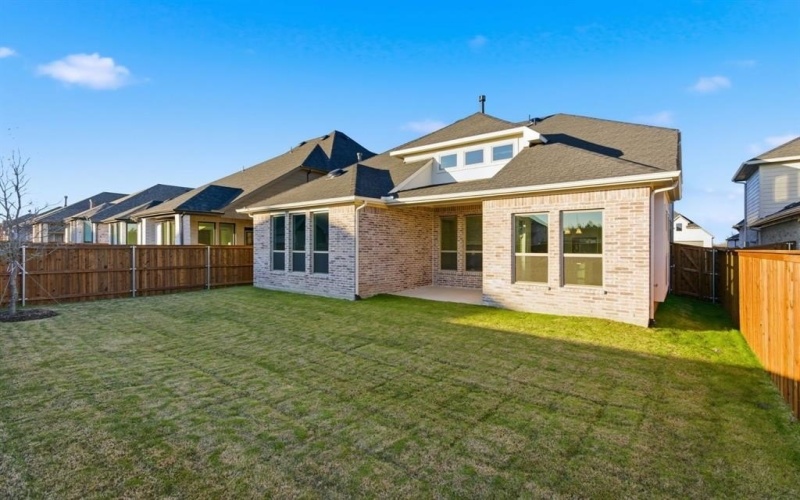 213 Bay Laurel Road, McKinney, TX 75071, 4 Bedrooms Bedrooms, ,5 BathroomsBathrooms,Residential,For Sale,213 Bay Laurel Road,0,21118975